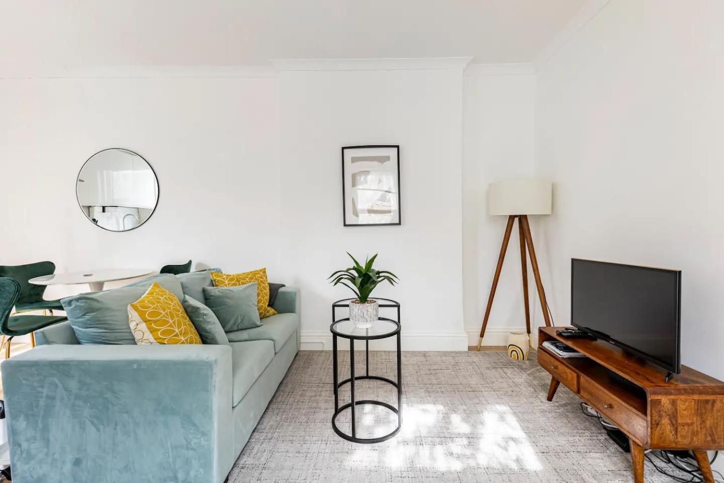 Stylish One Bedroom Apartment In Greater London Eksteriør billede